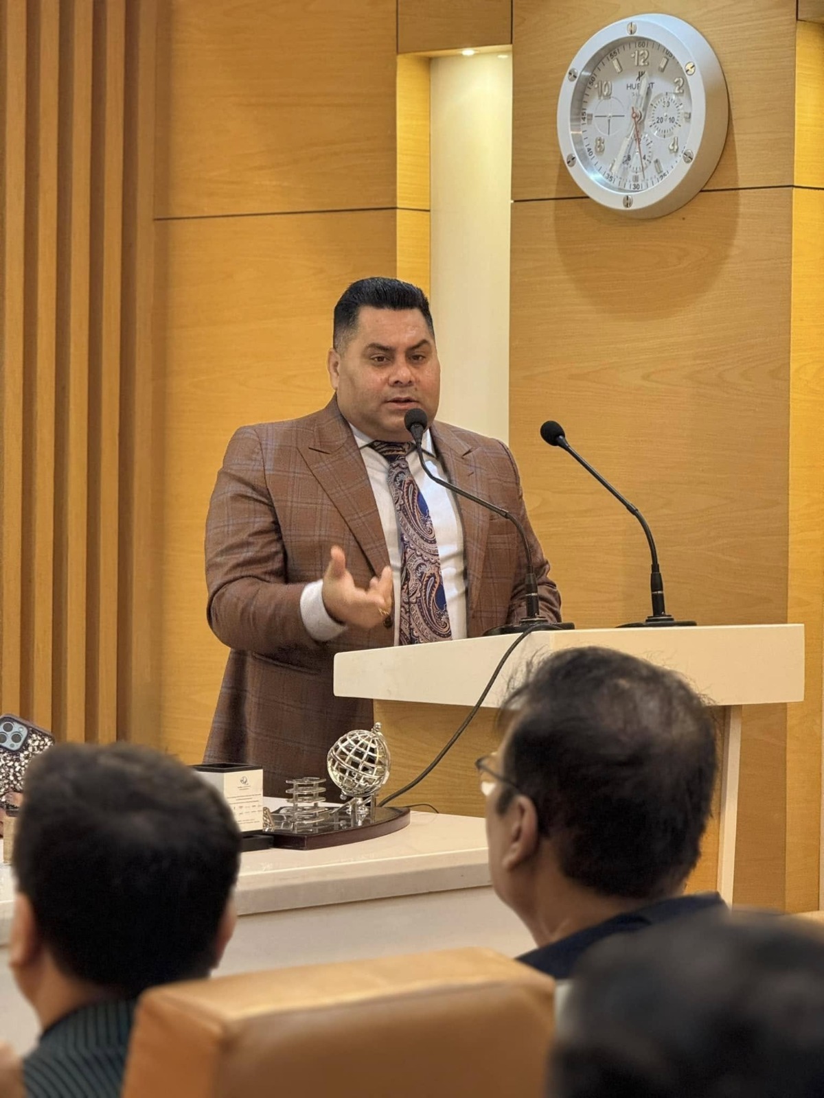 EMC Group Organizes Meeting to Enhance Patient Counseling and Doctor-Patient Relationships