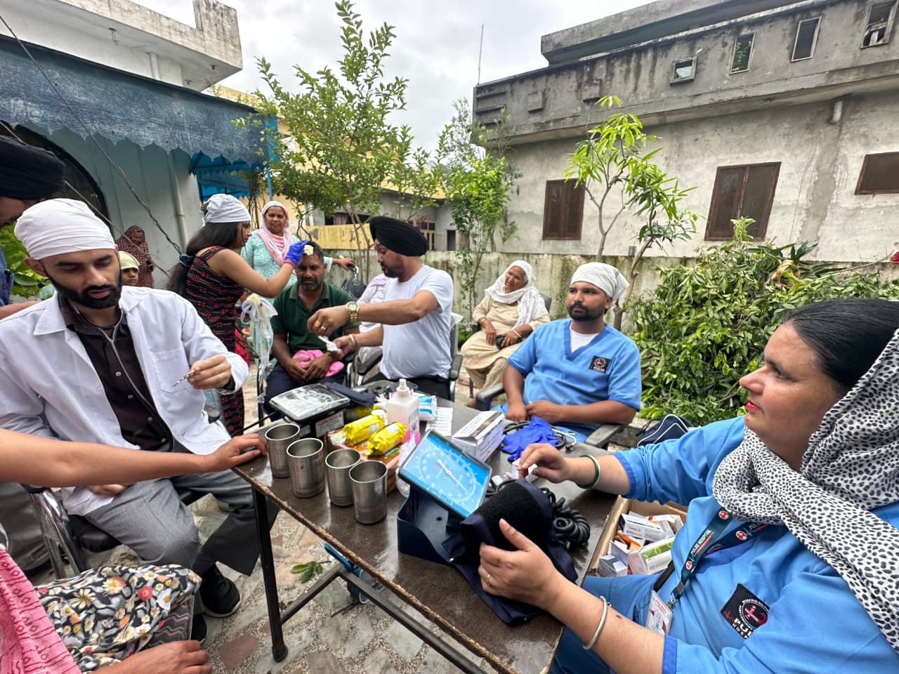 EMC Hospital Free Medical Camp in Flood Areas 5